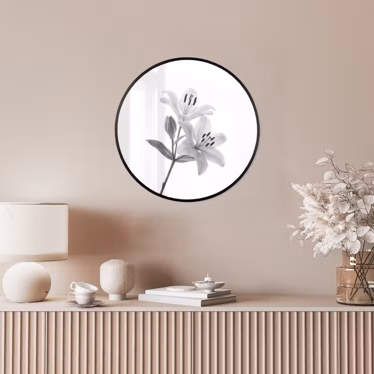 Lelies - Elegant - Zwart - Wit Fotolijst rond zonder passe partout klein -sfeer3