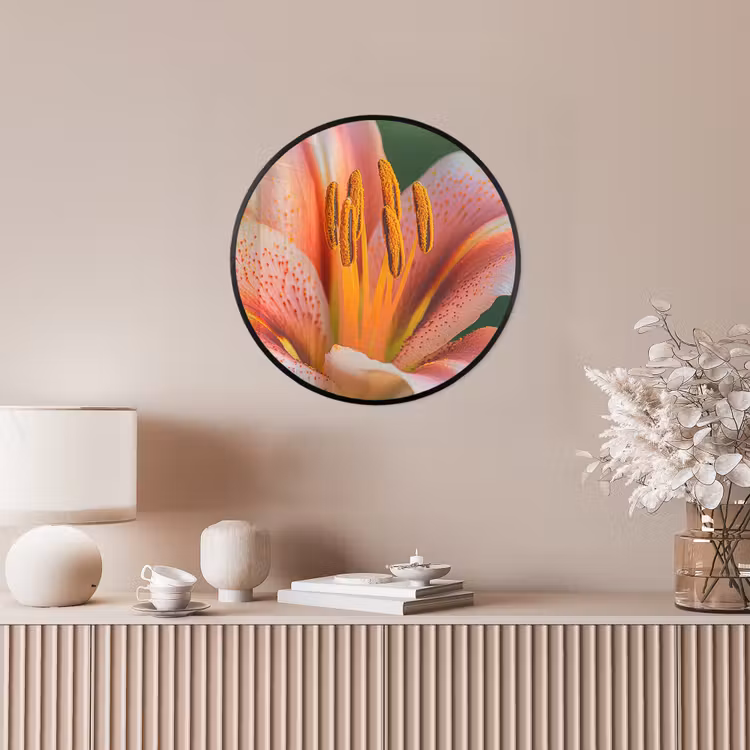 Lelie - Close up - Lichtroze Fotolijst rond zonder passe partout klein -sfeer3