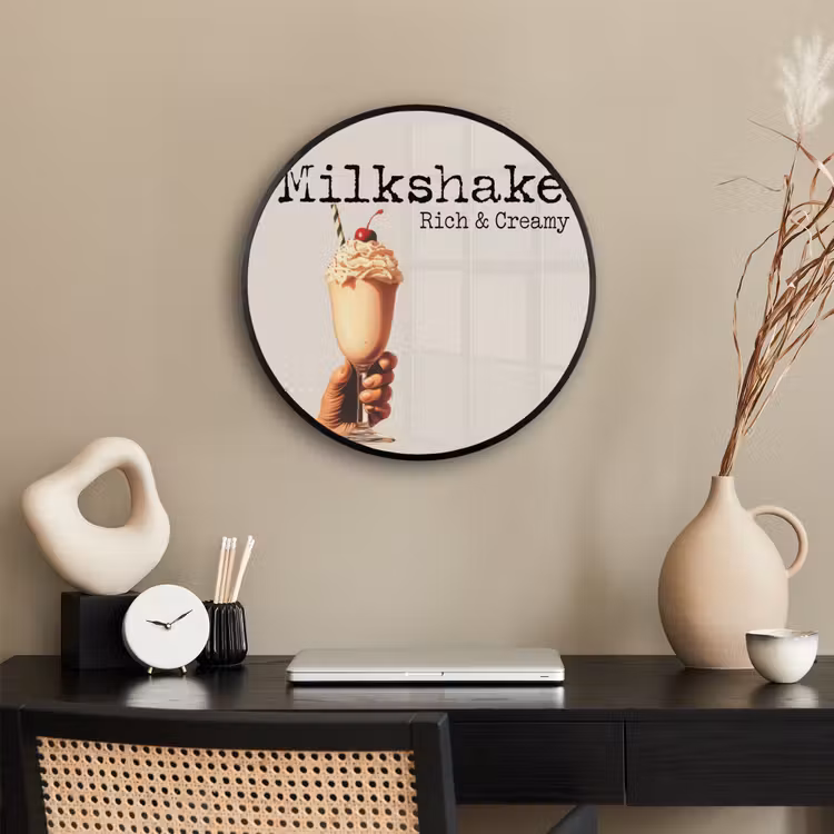Milkshake - Kers - Rietje Fotolijst rond zonder passe partout klein -sfeer1
