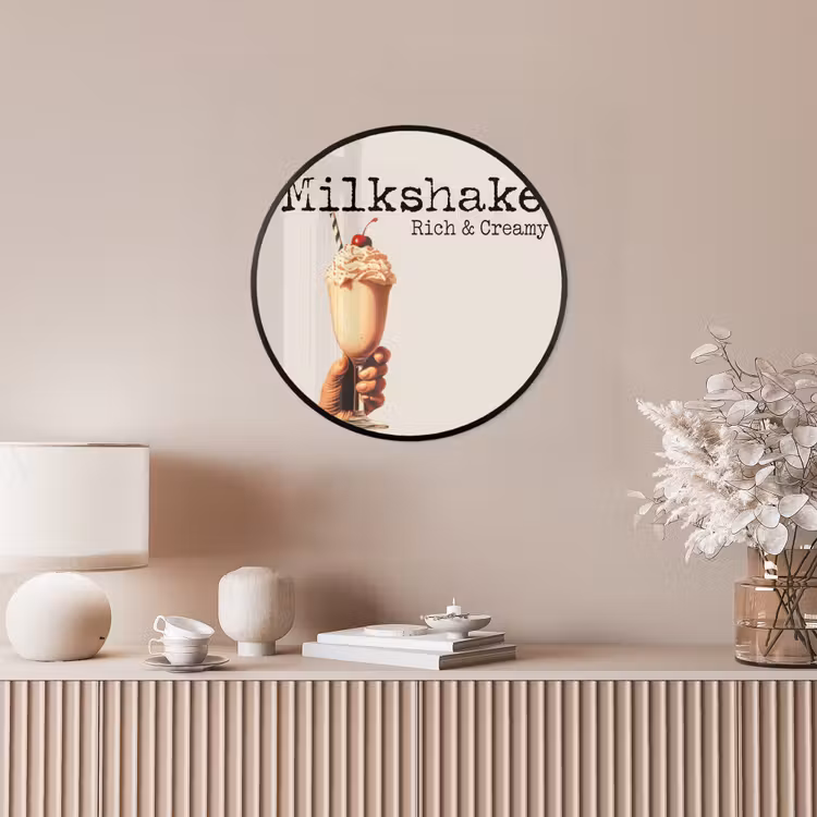 Milkshake - Kers - Rietje Fotolijst rond zonder passe partout klein -sfeer3