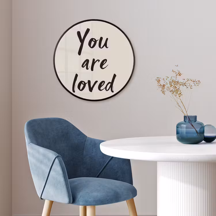 Minimalistisch - Beige - Love Fotolijst rond zonder passe partout klein -sfeer2