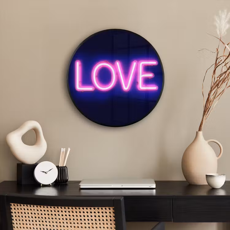 Neon - Love - Valentijn Fotolijst rond zonder passe partout klein -sfeer1