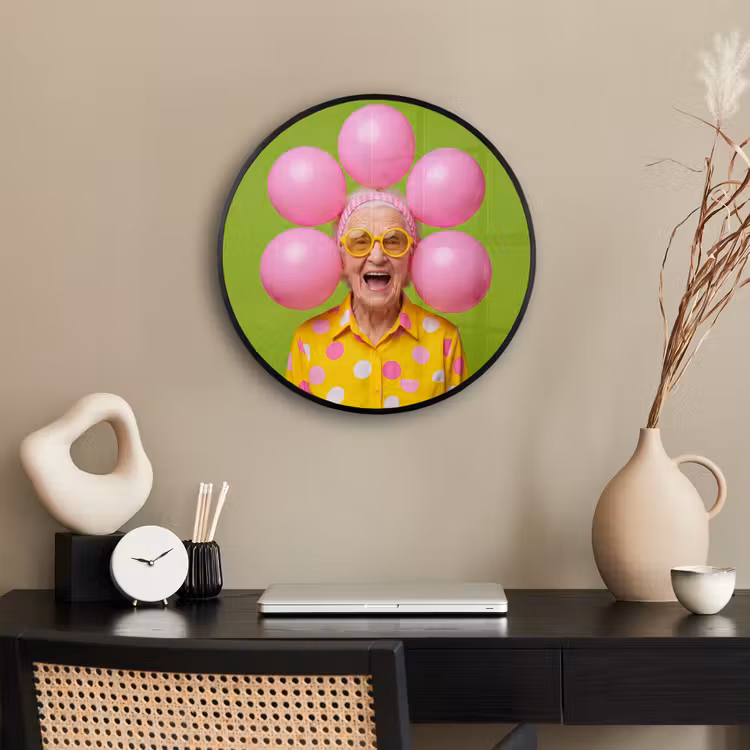 Mens - Ballonnen - Feest - Kleurrijk - Roze Fotolijst rond zonder passe partout klein -sfeer1