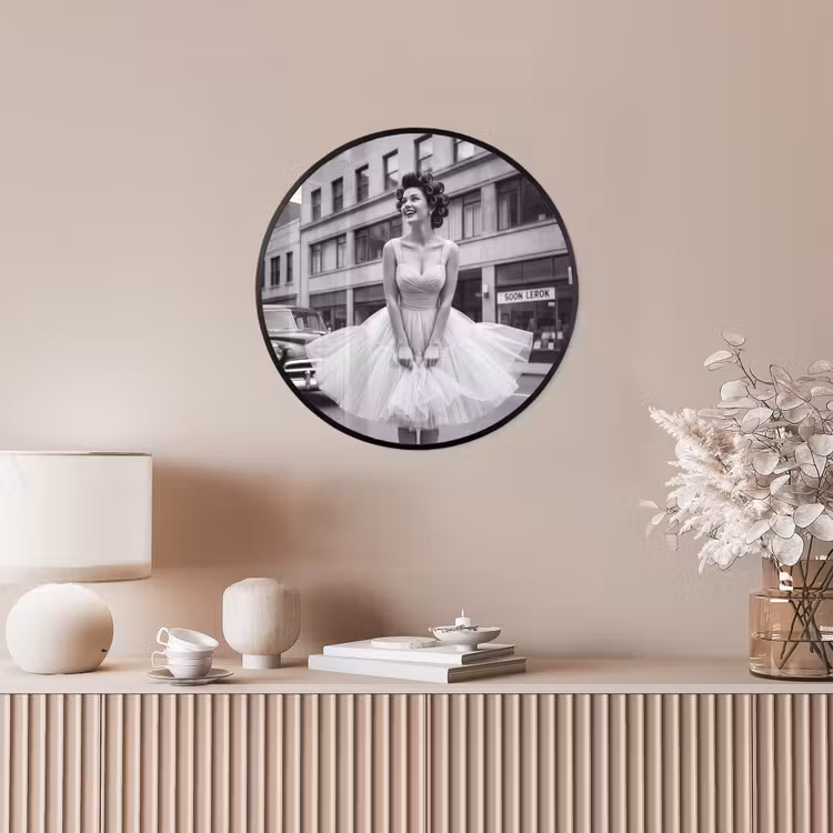 Retro - Vrouw - Zwart - Wit Fotolijst rond zonder passe partout klein -sfeer3