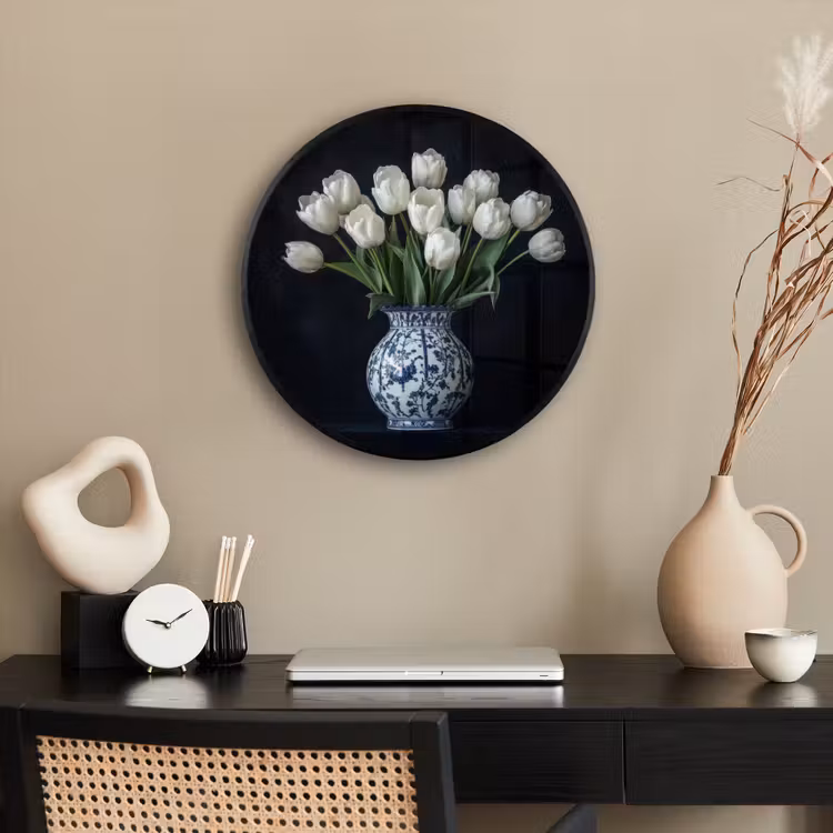 Wit - Bloemen - Tulpen - Vaas Fotolijst rond zonder passe partout klein -sfeer1