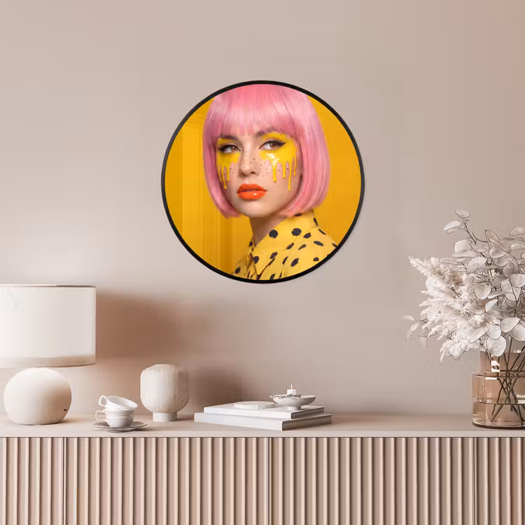 Vrouw - Portret - Abstract - Kleurrijk - Geel Fotolijst rond zonder passe partout klein -sfeer3