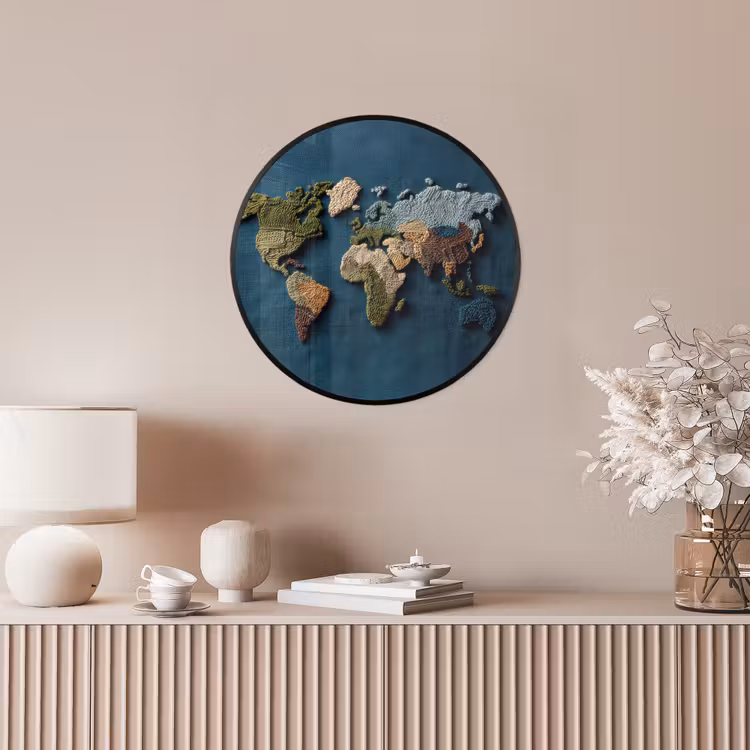 Wereldkaart - Geborduurd - Verschillende tinten Fotolijst rond zonder passe partout klein -sfeer3