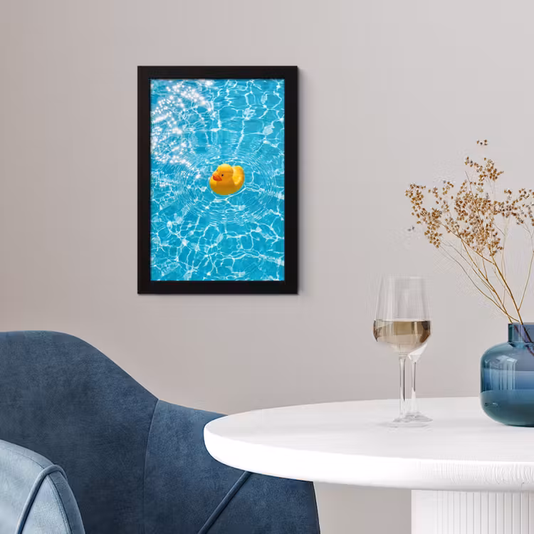 Badeend - Dobberen - Blauw fotolijst zwart zonder passe partout klein -sfeer4