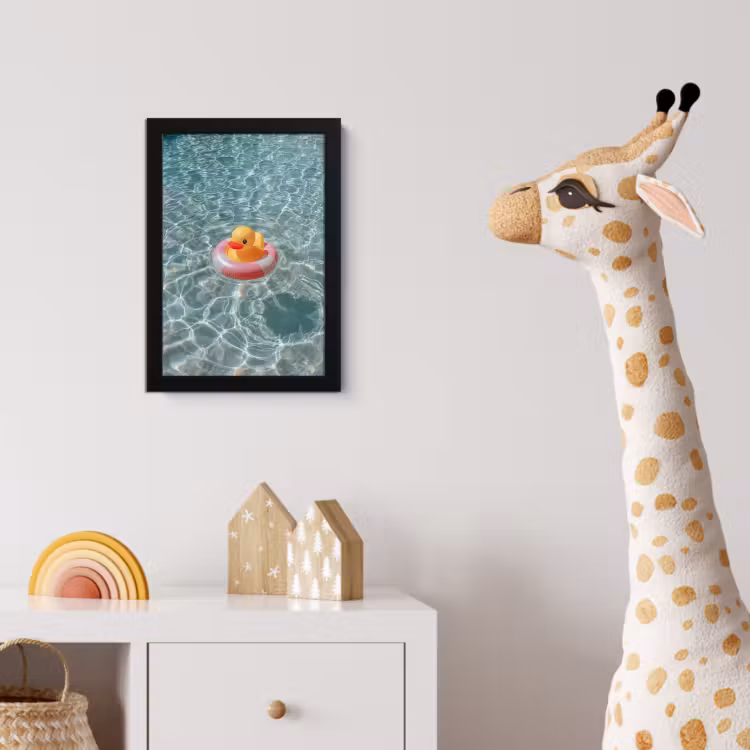 Badeend - Zwemband - Geel fotolijst zwart zonder passe partout klein -usfeer4_kinderkamer