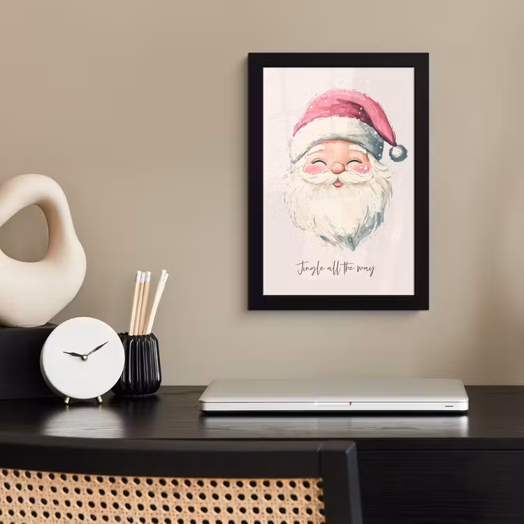 Kerstman - Kerst - Quote - Beige fotolijst zwart zonder passe partout klein -sfeer1