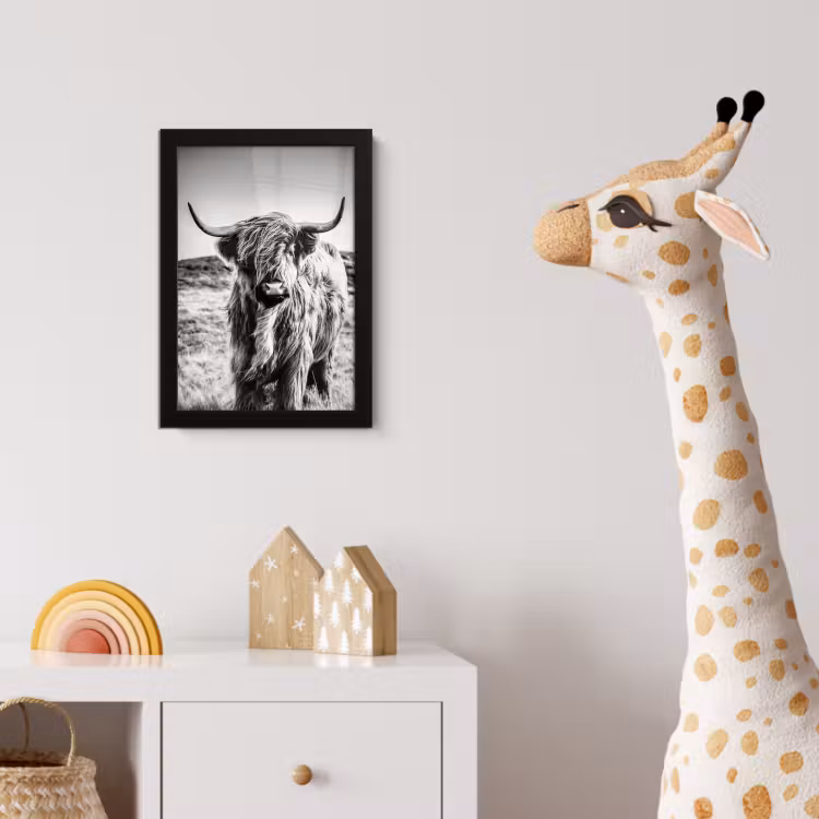 Schotse hooglander - Natuur - Koe - Zwart - Wit fotolijst zwart zonder passe partout klein -usfeer4_kinderkamer