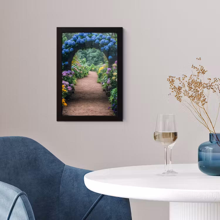 Doorkijk - Bloemen - Hortensia - Pad fotolijst zwart zonder passe partout klein -sfeer4