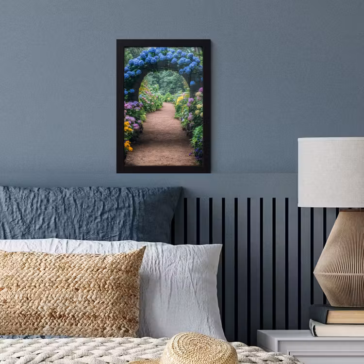 Doorkijk - Bloemen - Hortensia - Pad fotolijst zwart zonder passe partout klein -sfeer3