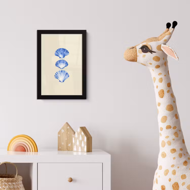 Schelpen - Blauw - Beige fotolijst zwart zonder passe partout klein -usfeer4_kinderkamer