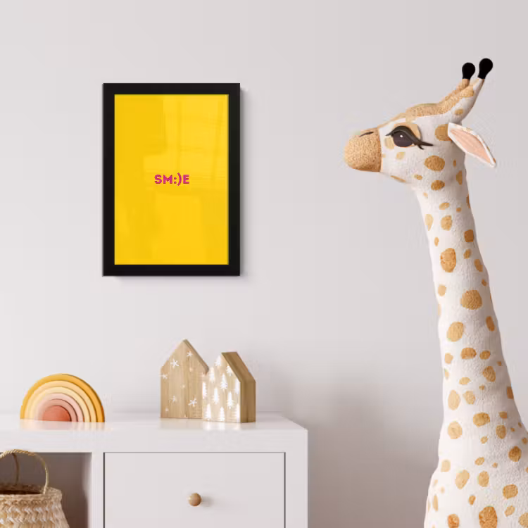 Smile - Roze - Geel fotolijst zwart zonder passe partout klein -usfeer4_kinderkamer