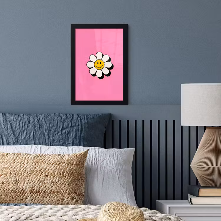 Smiley - Bloem - Roze fotolijst zwart zonder passe partout klein -sfeer3