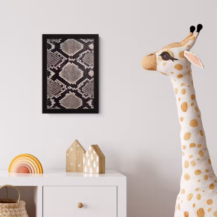 Slangenleer - Patroon - Beige fotolijst zwart zonder passe partout klein -usfeer4_kinderkamer