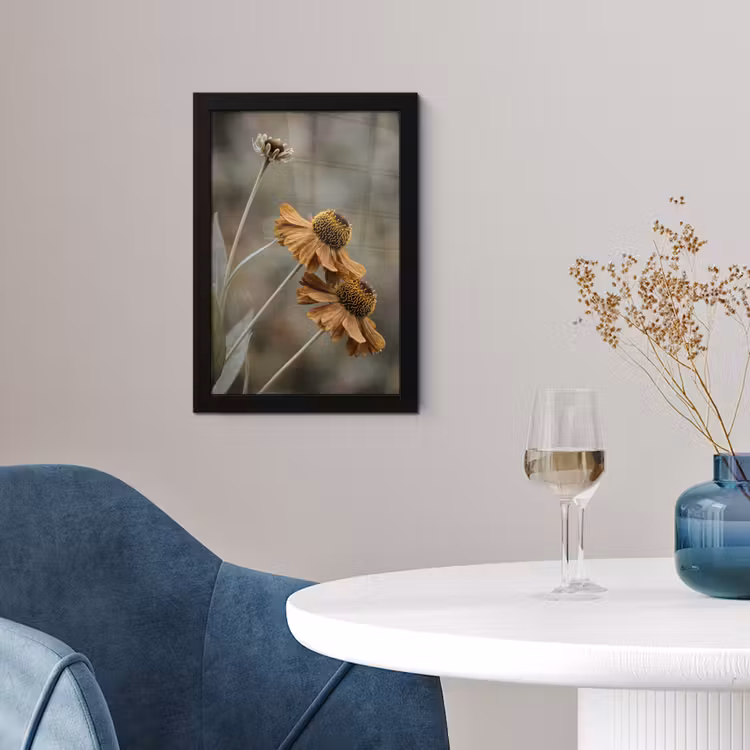 Zonnehoed - Droogbloemen - Geel - Warm fotolijst zwart zonder passe partout klein -sfeer4