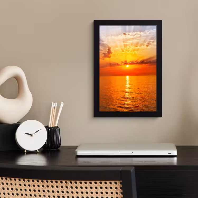 Zonsondergang - Zee - Lucht - Oranje - Horizon - Water fotolijst zwart zonder passe partout klein -sfeer1
