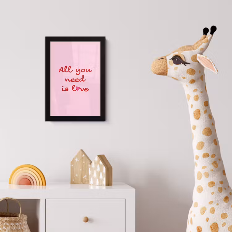 Tekst - Roze - Love - Hart fotolijst zwart zonder passe partout klein -usfeer4_kinderkamer
