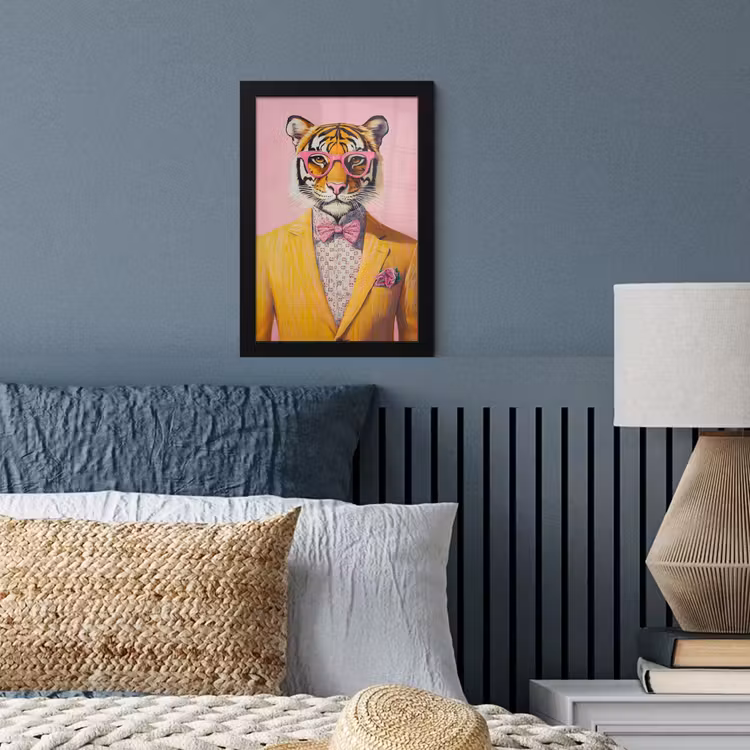 Tijger - Bril - Geel - Jasje fotolijst zwart zonder passe partout klein -sfeer3