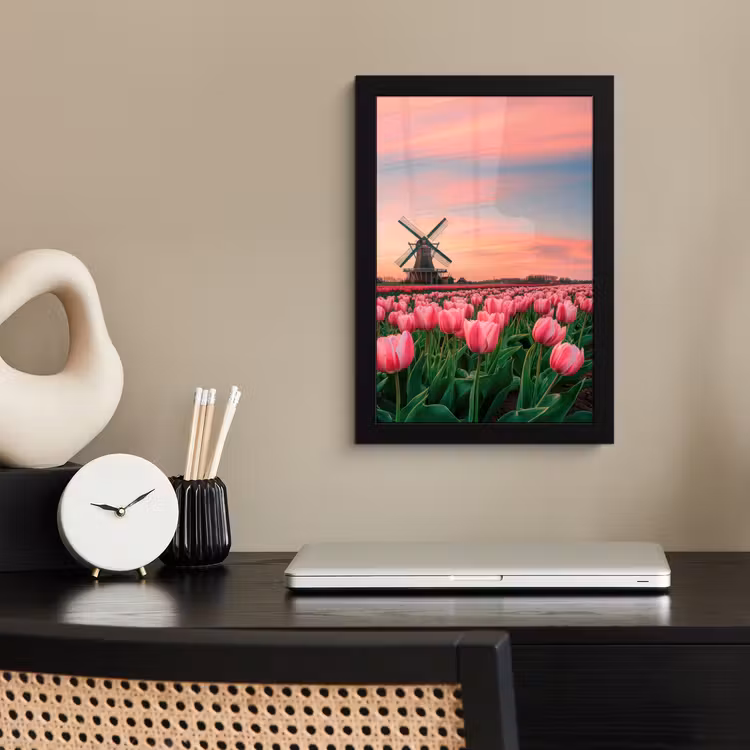 Tulpen - Molen - Nederland fotolijst zwart zonder passe partout klein -sfeer1