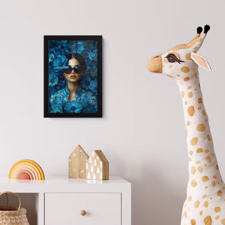 Vrouw - Bloemen - Blauw - Aesthetic - Luxe fotolijst zwart zonder passe partout klein -usfeer4_kinderkamer