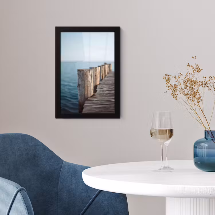 Houten steiger - Helderblauwe lucht fotolijst zwart zonder passe partout klein -sfeer4
