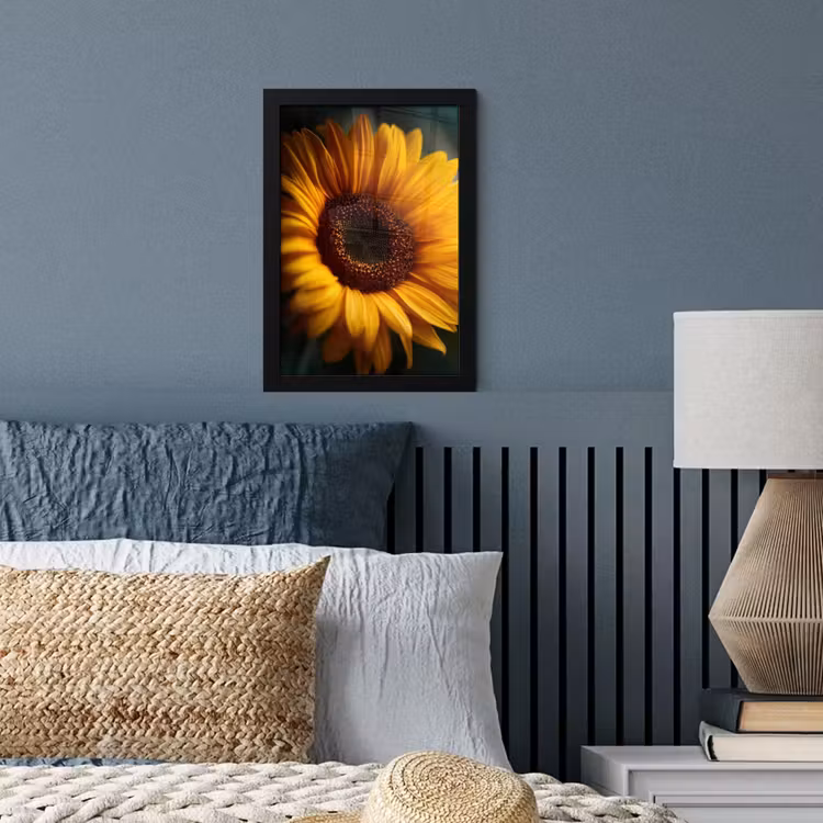 Geel - Zonnebloem - Zomers fotolijst zwart zonder passe partout klein -sfeer3