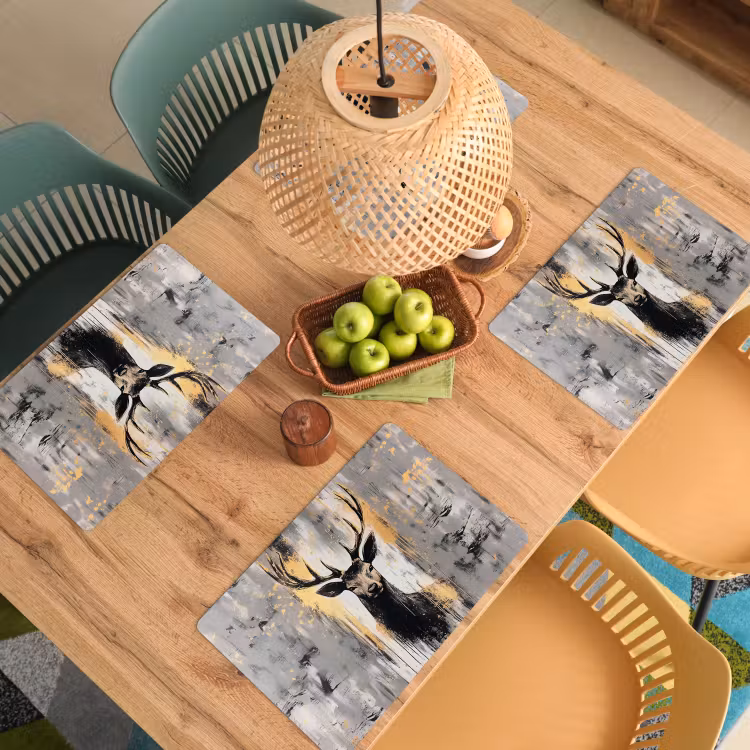 Abstract - Hert - Gewei - Goud Placemat vinyl groot -zzsfeer5_Kitchenyeah-website