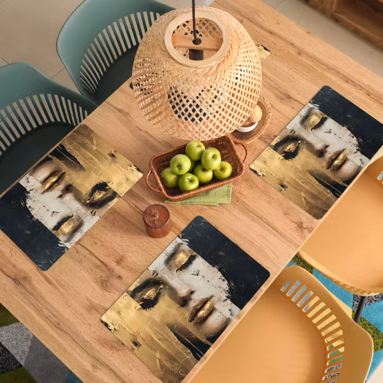 Abstract - Goud - Gezicht - Lippen Placemat vinyl groot -zzsfeer5_Kitchenyeah-website