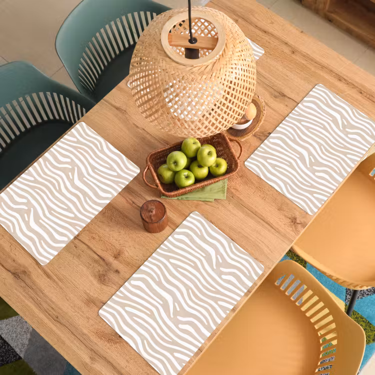 Abstract - Zebra - Beige Placemat vinyl groot 368 -zzsfeer5_Kitchenyeah-website