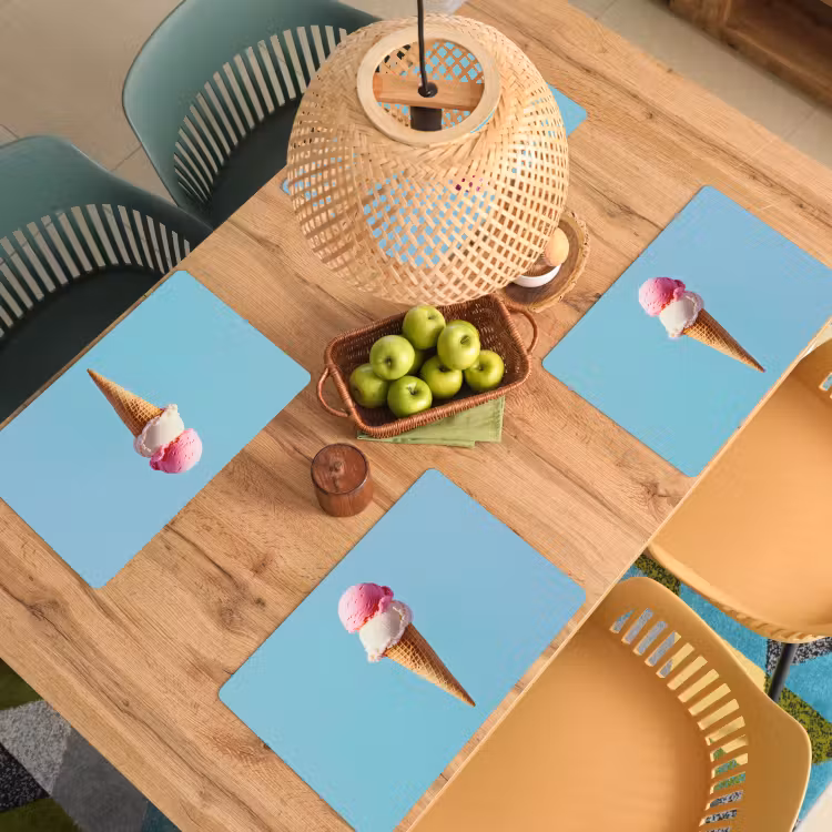 Bolletjes - Schepijs - Hoorntje - Blauw Placemat vinyl groot -zzsfeer5_Kitchenyeah-website