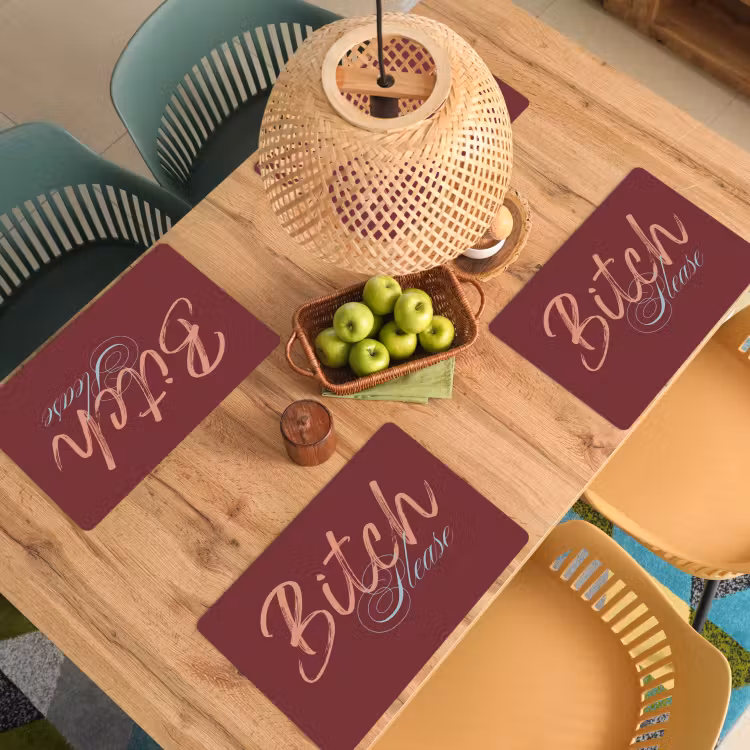 Bitch please - Rood - Blauw Placemat vinyl groot -zzsfeer5_Kitchenyeah-website