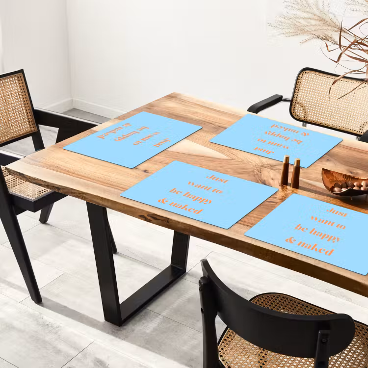 Blauw - Oranje - Just want to be happy & naked Placemat vinyl groot -zzsfeer4_Kitchenyeah-website
