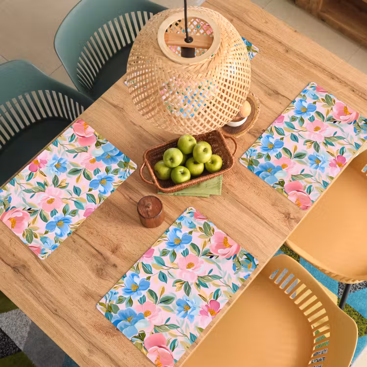 Blauw - Roze - Bloemen Placemat vinyl groot -zzsfeer5_Kitchenyeah-website