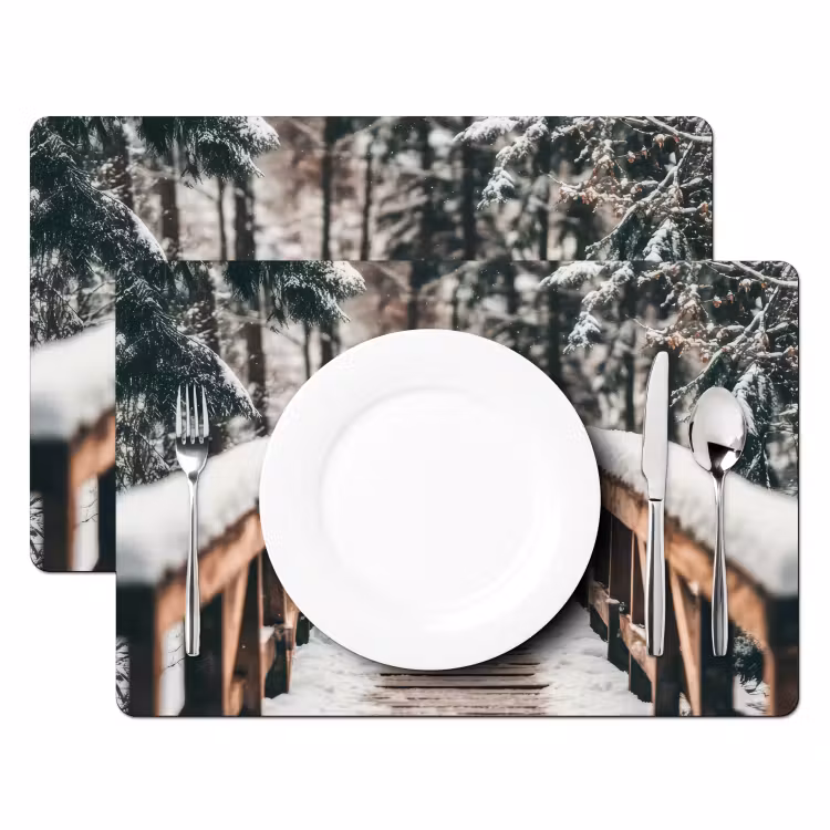 Brug - Winterlandschap - Bos - Natuur - Sneeuw Placemat vinyl groot -zzsfeer2_Kitchenyeah-website