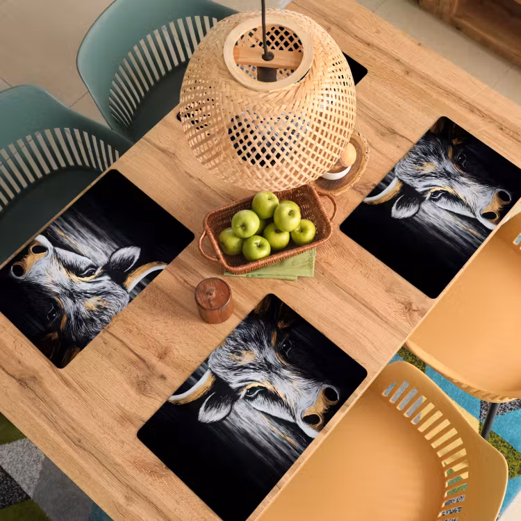 Stier - Hoorns - Snuit - Goud Placemat vinyl groot -zzsfeer5_Kitchenyeah-website