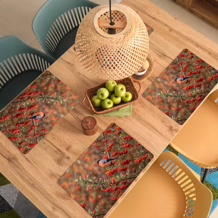 Goudvink - Bessen - Herfst - Natuur - Kleurrijk Placemat vinyl groot -zzsfeer5_Kitchenyeah-website