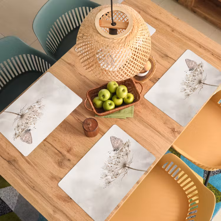 Vlinder - Bloem -Natuur - Beige Placemat vinyl groot -zzsfeer5_Kitchenyeah-website