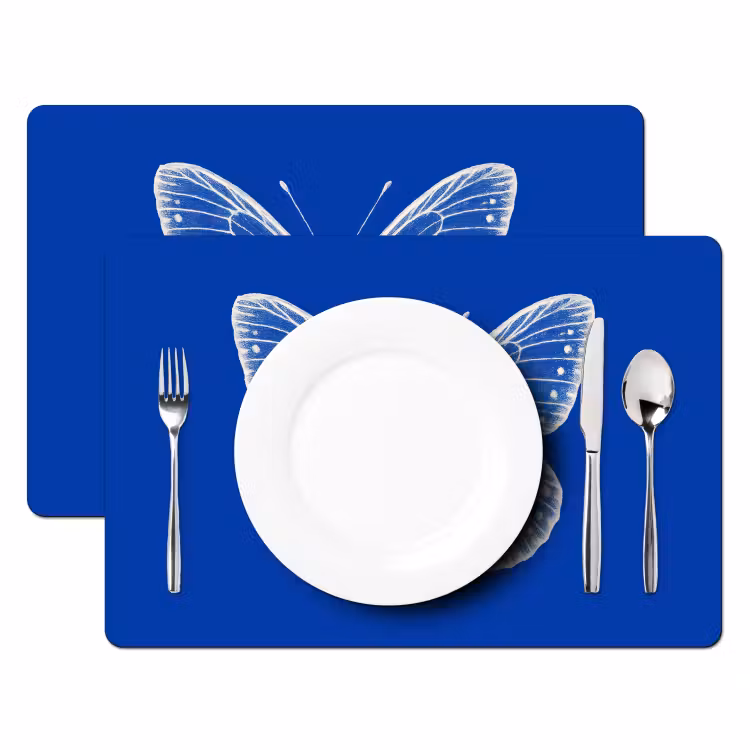 Vlinder - Wit - Getekend - Stippen Placemat vinyl groot -zzsfeer2_Kitchenyeah-website