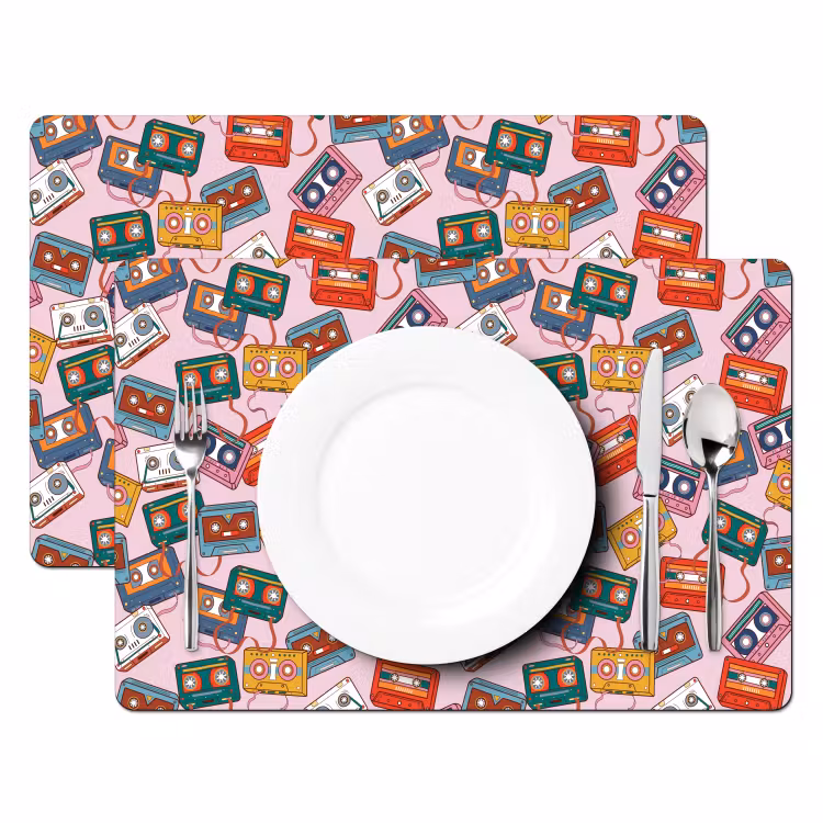 Cassette - Patroon - Roze Placemat vinyl groot 368 -zzsfeer2_Kitchenyeah-website
