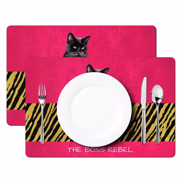 Kat - Baas - Roze - Tijgerprint Placemat vinyl groot -zzsfeer2_Kitchenyeah-website