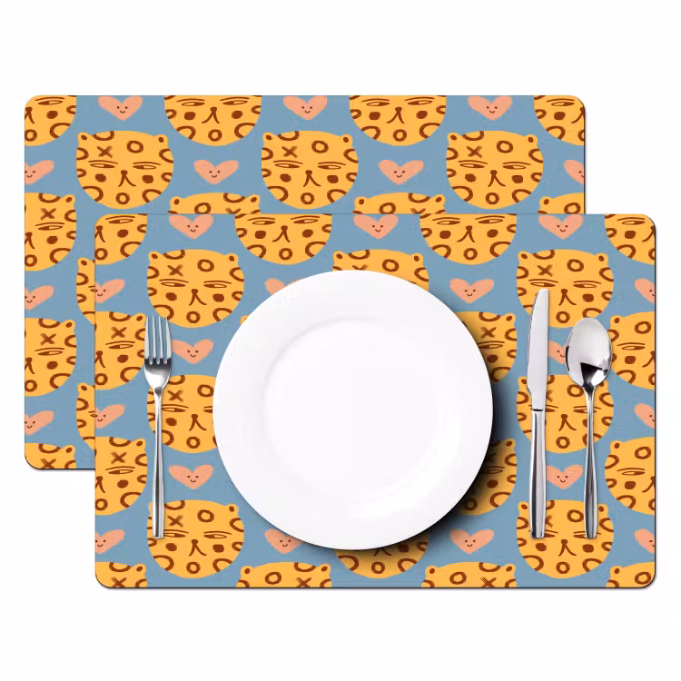 Kattenkoppen - Cirkels - Hartjes - Blauw Placemat vinyl groot 368 -zzsfeer2_Kitchenyeah-website