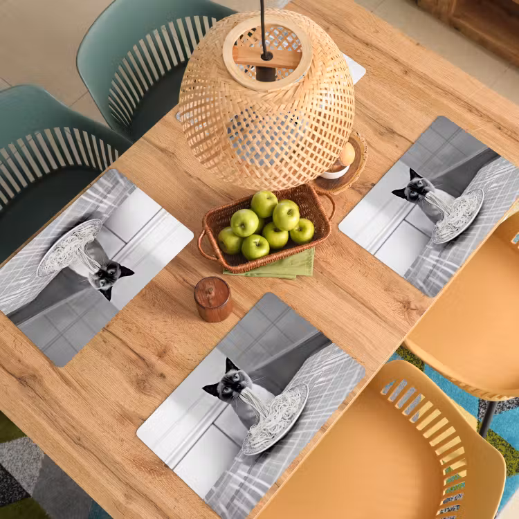 Kat - Siamees - Zwart Wit - Schattig - Dieren Placemat vinyl groot -zzsfeer5_Kitchenyeah-website
