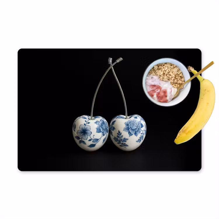 Kersen - Delfts blauw - Fruit Placemat vinyl groot -zzzproduct_Kitchenyeah-website