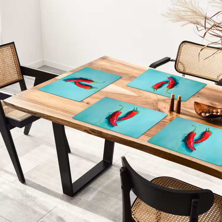 Chilipepers - Geverfd - Rood Placemat vinyl groot -zzsfeer4_Kitchenyeah-website