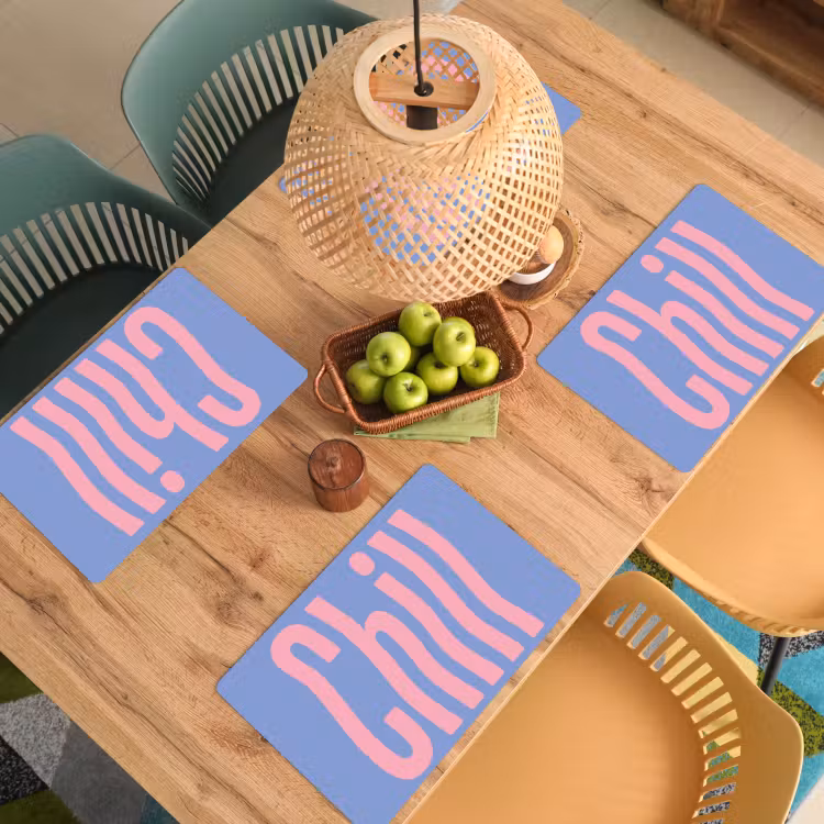 Chill - Roze - Blauw - Golvend Placemat vinyl groot -zzsfeer5_Kitchenyeah-website