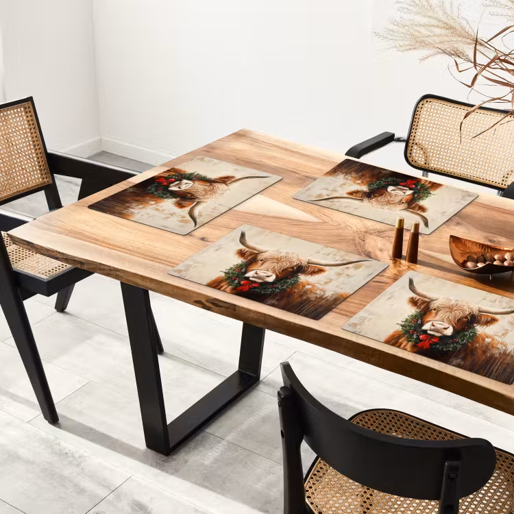 Kerst - Schotse Hooglander - Bruin - Krans Placemat vinyl groot -zzsfeer4_Kitchenyeah-website