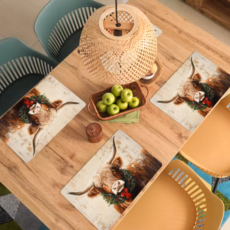 Kerst - Schotse Hooglander - Bruin - Krans Placemat vinyl groot -zzsfeer5_Kitchenyeah-website